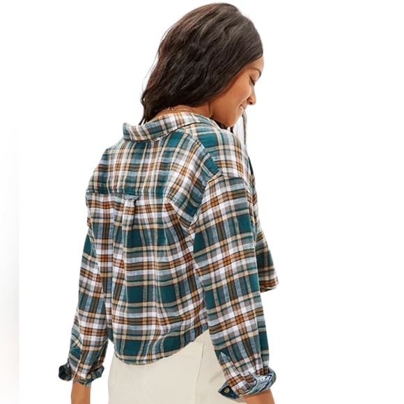 AE Cozy Cabin Cropped Flannel Cotton Plaid Button-down Shirt women's medium - Picture 3 of 13